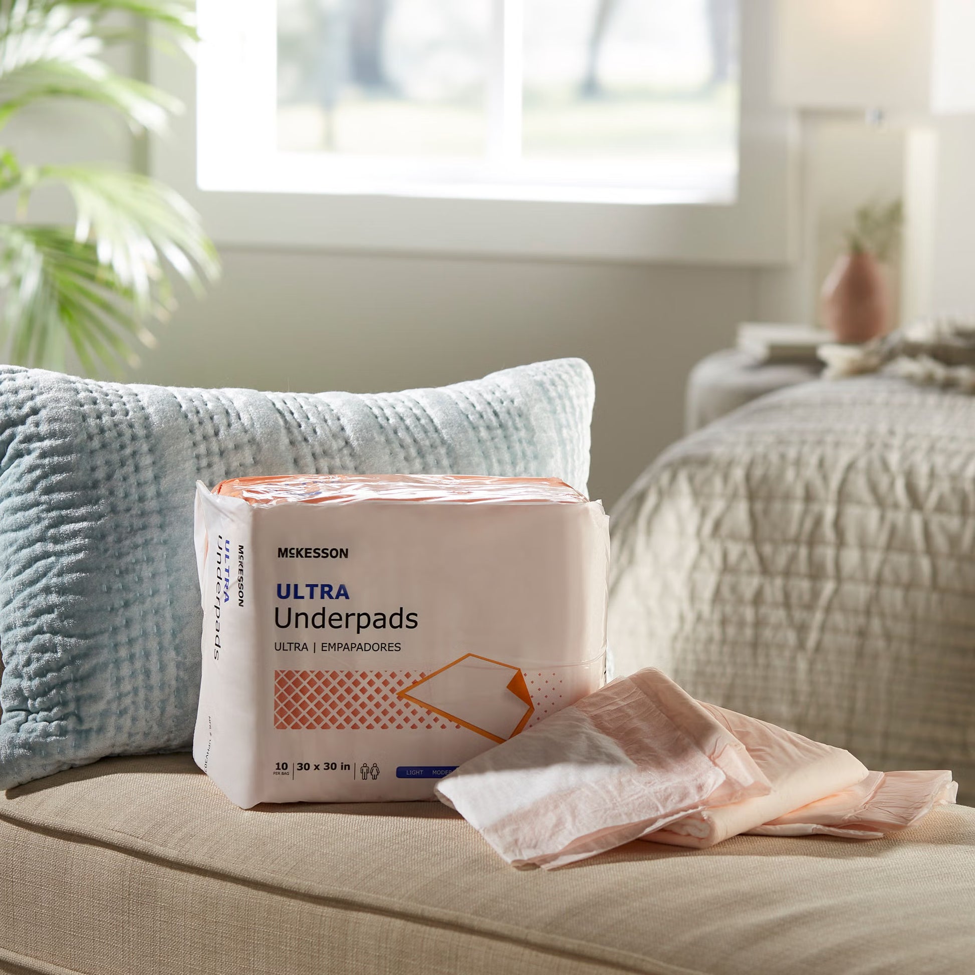McKesson Ultra Heavy Absorbency Underpad, 30 x 30 Inch