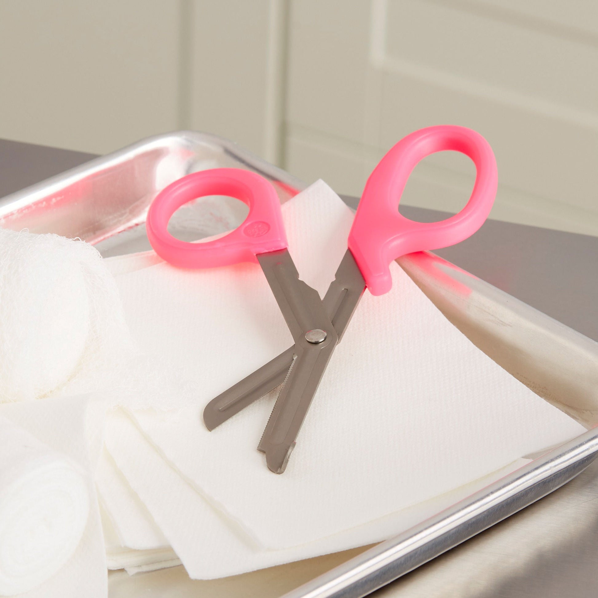 McKesson Medicut™ Trauma Shears, Pink, 7.25 Inch Length