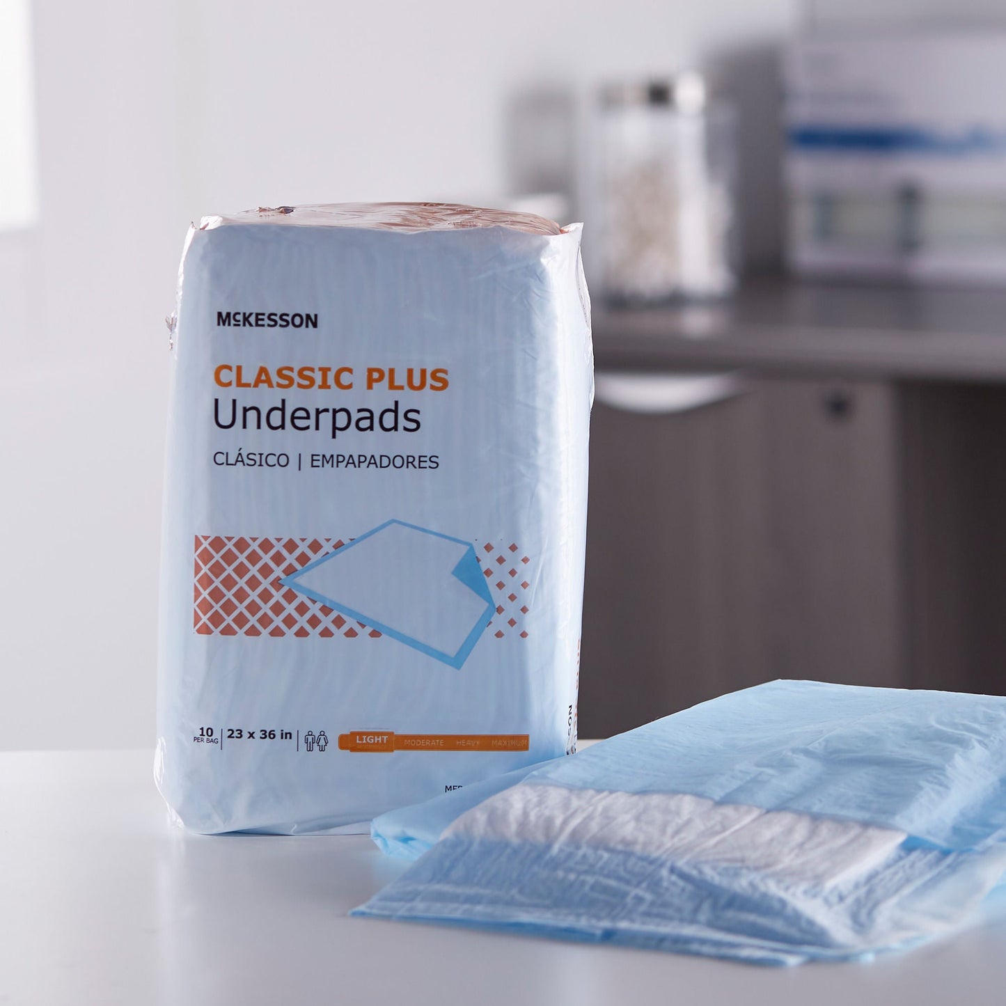 McKesson Classic Plus Light Absorbency Underpads, 23 x 36 Inch